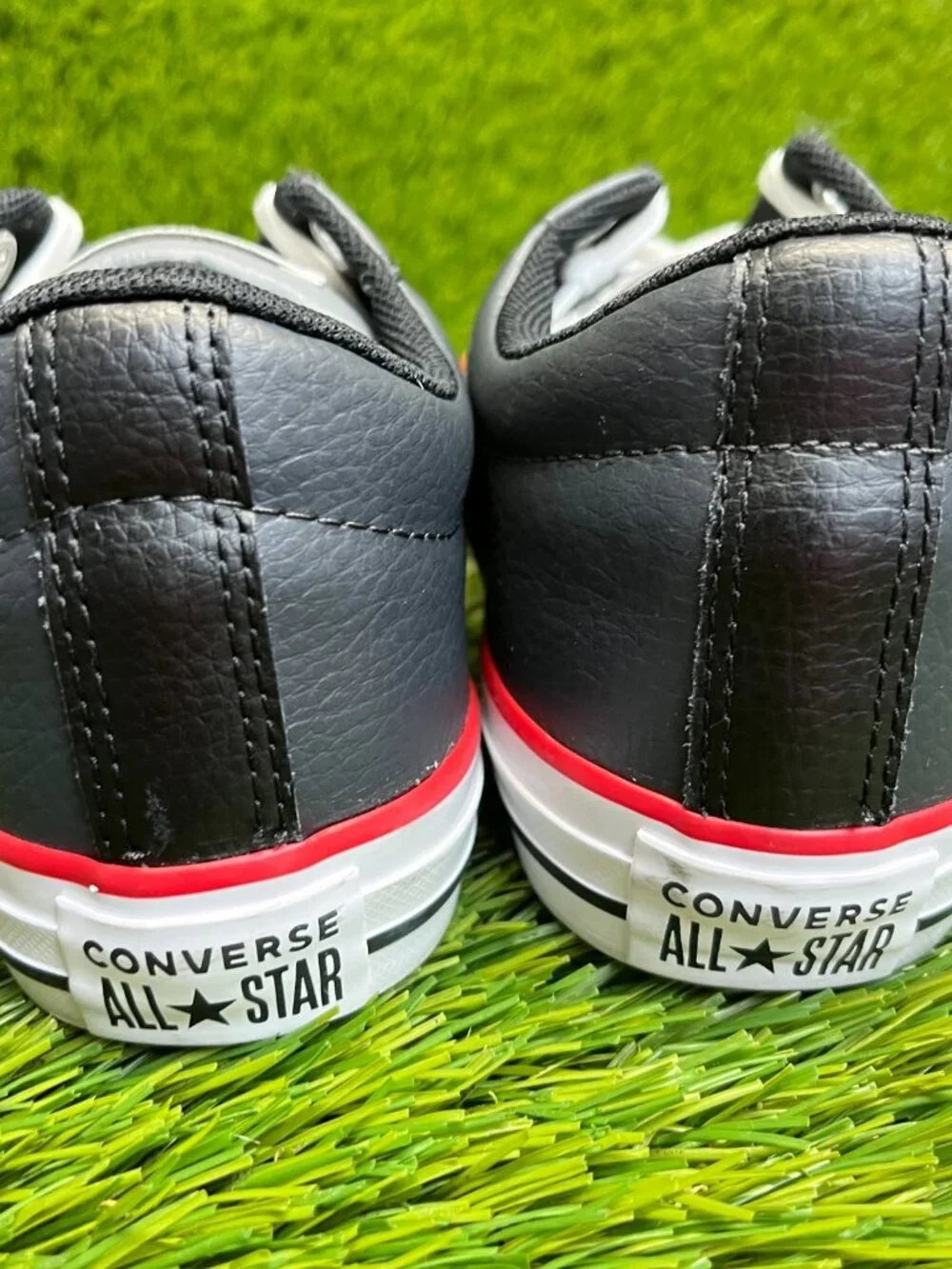 Converse Chuck Taylor All Star Boys Size 5Y Black White Athletic Shoes Sneakers‎